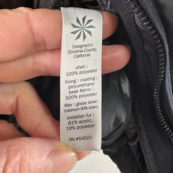 Athleta long puffer hooded vest XS - Picture 6 of 12